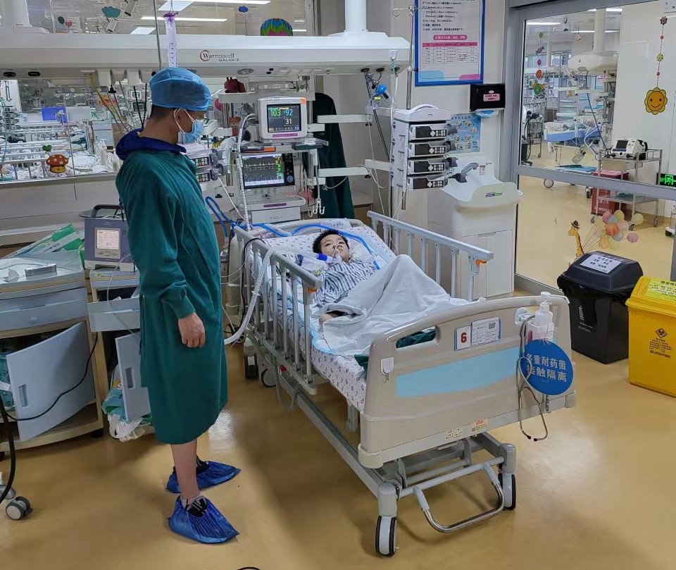 永康市跨省救护车出租公司